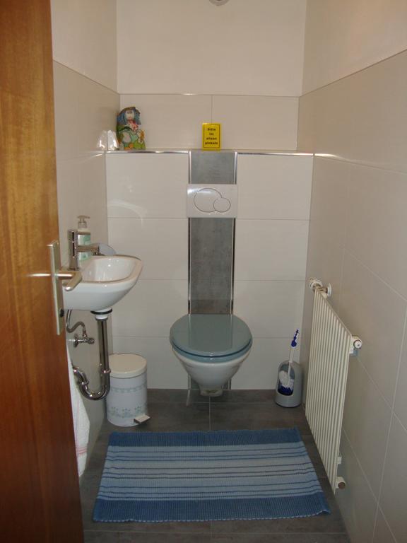 Hotel Haus Eder Burgi Nikolsdorf Zimmer foto